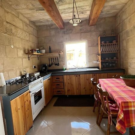 The Cottage Luqa Exterior photo